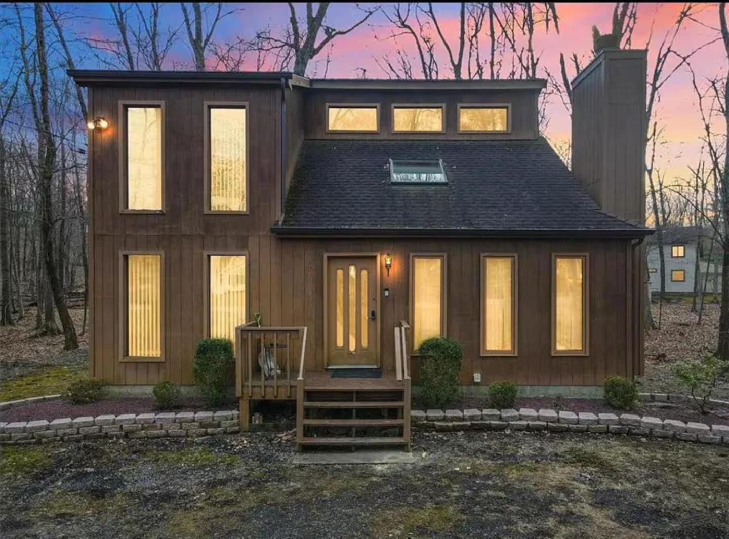 Cozy Cabin At Poconos With Hot Tub And Fire Pit Іст-Страудсберг Екстер'єр фото